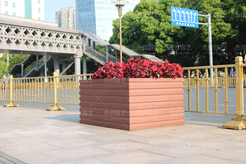 室外花箱和室內(nèi)花箱有什么區(qū)別？