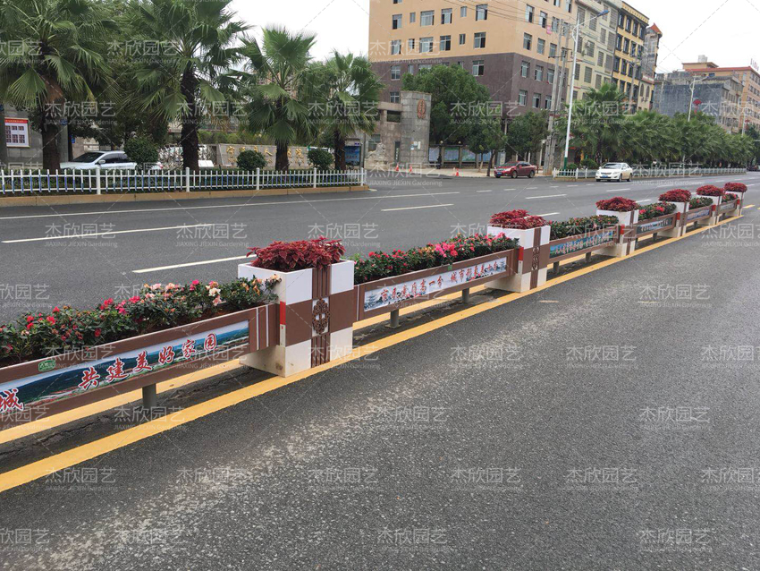 鋁合金花箱護(hù)欄有哪些優(yōu)勢(shì)特點(diǎn)？