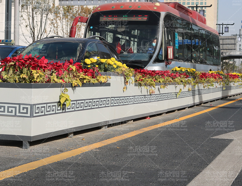 關于道路護欄花箱的問題，一次講清
